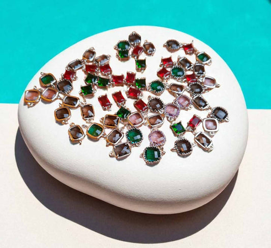 63 Coloured Glass Connectors