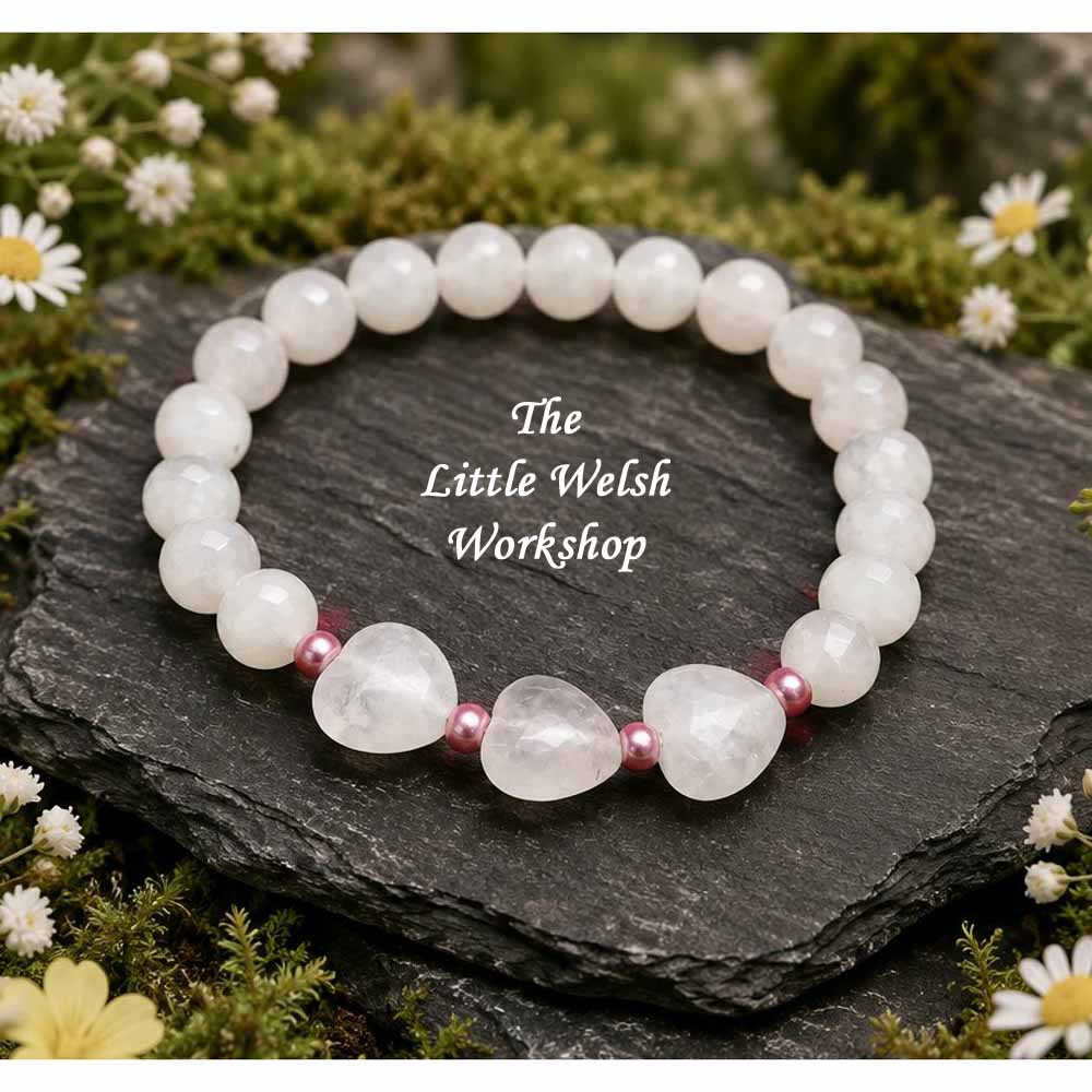 Quartz Hearts Bracelet