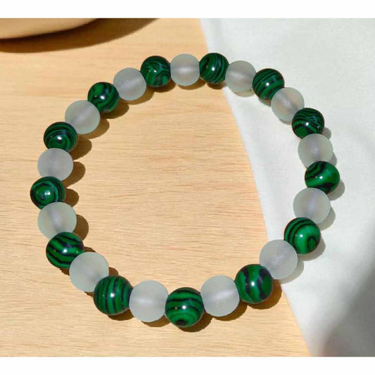 Green & White Beaded Bracelet